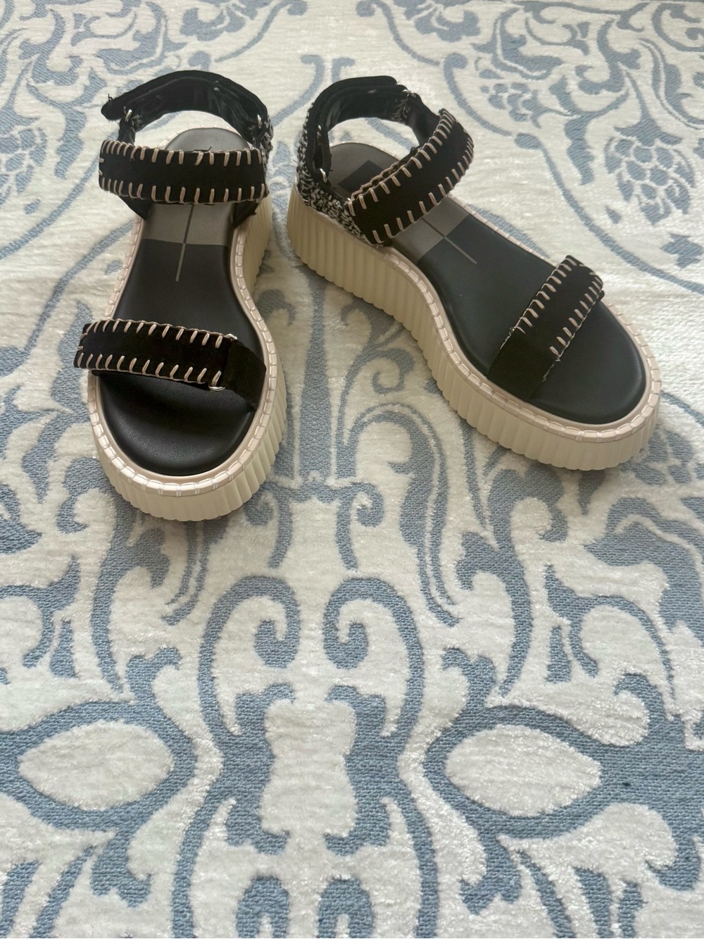 Dolce Vita DEBRA Platform Sandal in black white nubuck